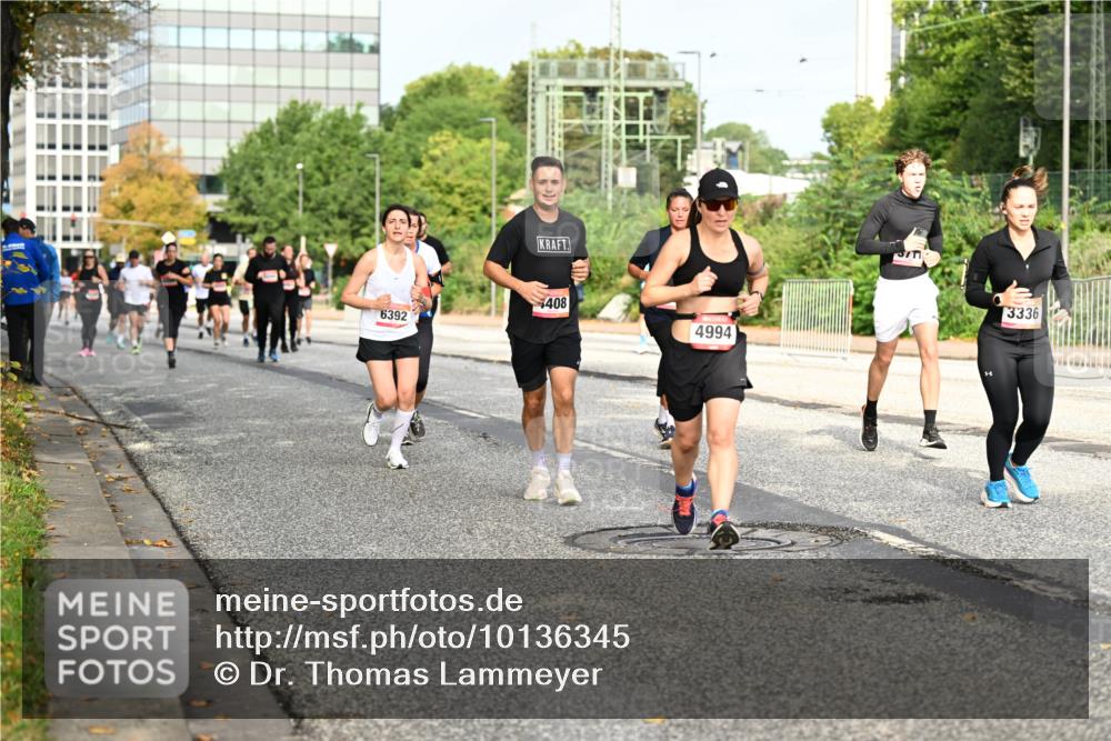06.09.2026 - CURREX Alsterlauf Dr. Thomas Lammeyer http://msf.ph/oto/10136345 06.09.2026 10:01:23 Laufen 408, 3336, 6392, 4994 meine-sportfotos.de
