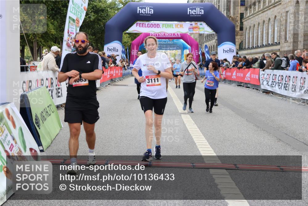 06.09.2026 - CURREX Alsterlauf Strokosch-Dieckow http://msf.ph/oto/10136433 06.09.2026 10:12:18 Ziel 3048, 3111, 3601, 4063, 4831, 4948, 5573, 5883, 5889 meine-sportfotos.de