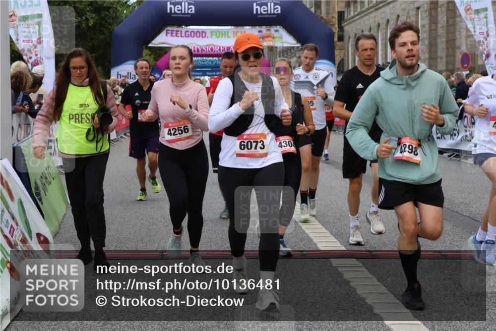 06.09.2026 - CURREX Alsterlauf Strokosch-Dieckow http://msf.ph/oto/10136481 06.09.2026 09:58:41 Ziel 2034, 2120, 2717, 3031, 4147, 4227, 4256, 4265, 4304, 4356, 4423, 4652, 4695, 4747, 5205, 5207, 5521, 5706, 5725, 5764, 5810, 5964, 6073, 8077 meine-sportfotos.de