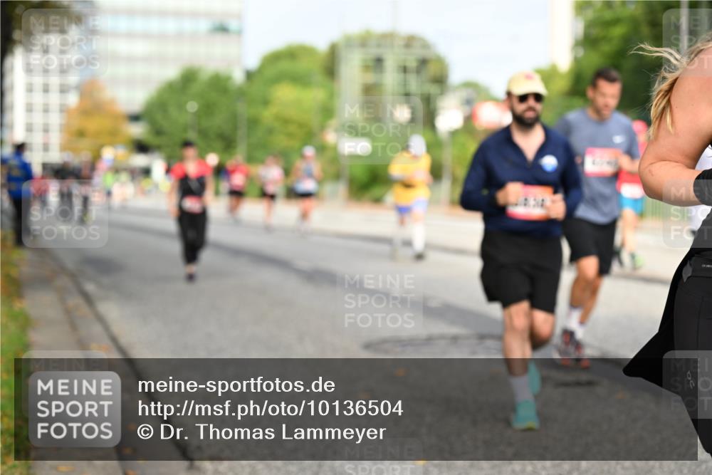 06.09.2026 - CURREX Alsterlauf Dr. Thomas Lammeyer http://msf.ph/oto/10136504 06.09.2026 10:01:37 Laufen  meine-sportfotos.de