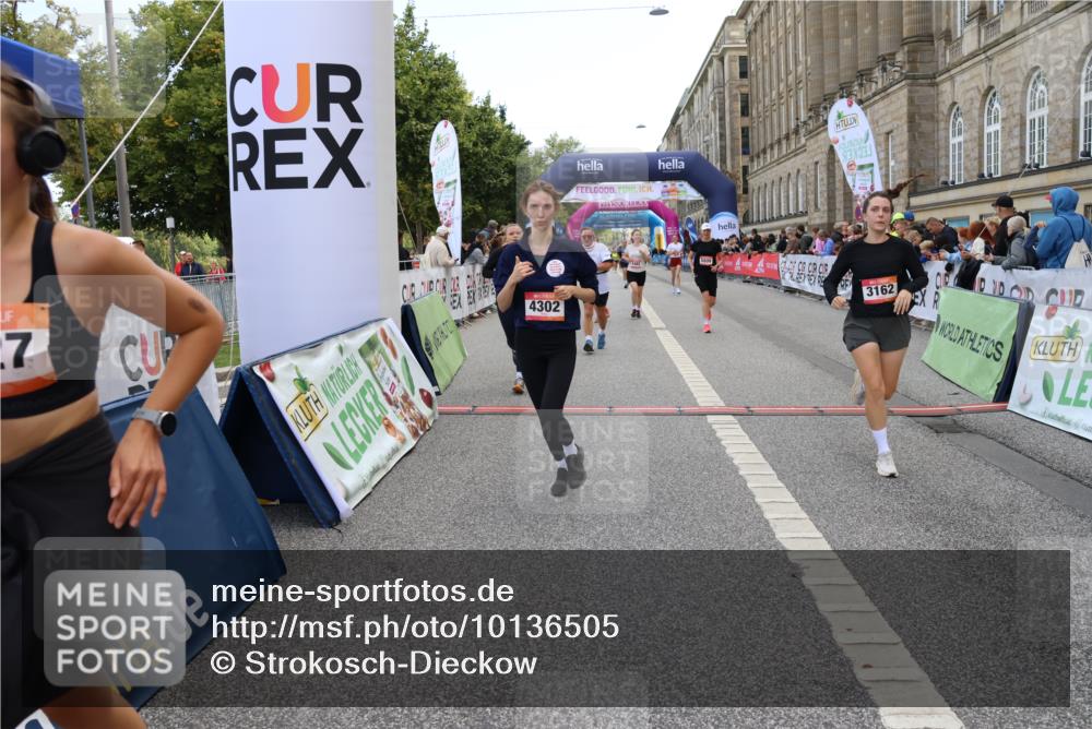 06.09.2026 - CURREX Alsterlauf Strokosch-Dieckow http://msf.ph/oto/10136505 06.09.2026 10:12:41 Ziel 2205, 2219, 2750, 3139, 3162, 3616, 3710, 4302, 4482, 4975, 4976, 5369, 5809, 6094, 6237, 8227 meine-sportfotos.de