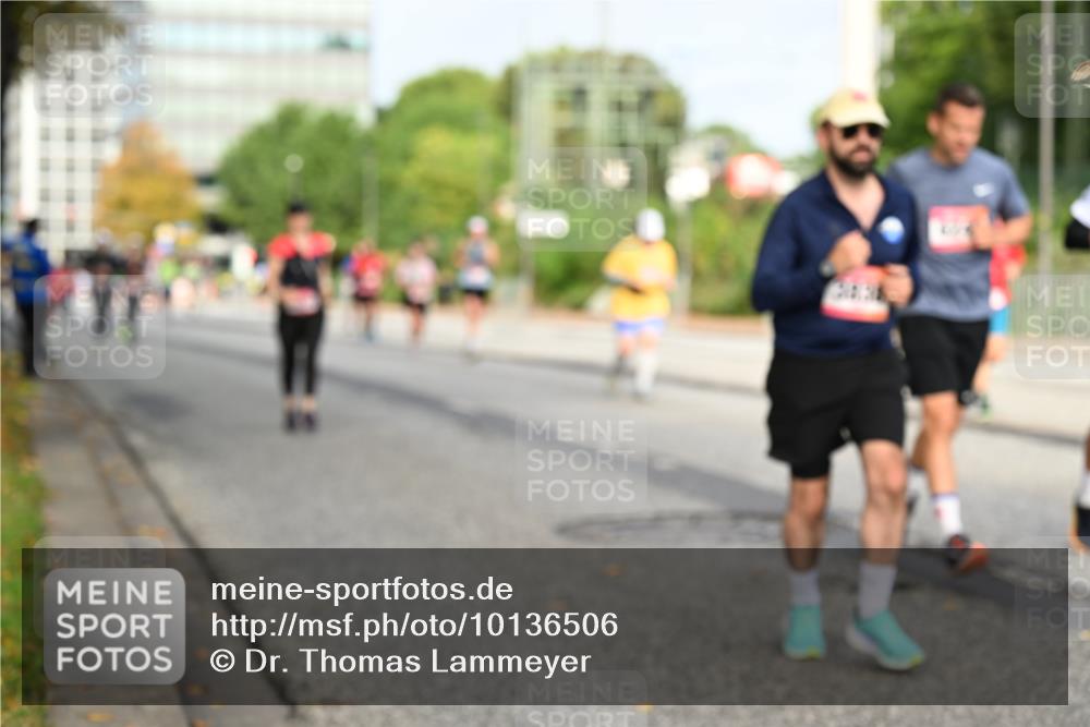06.09.2026 - CURREX Alsterlauf Dr. Thomas Lammeyer http://msf.ph/oto/10136506 06.09.2026 10:01:37 Laufen  meine-sportfotos.de