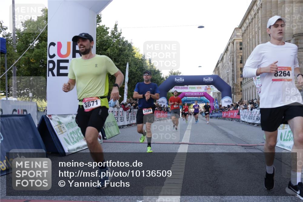 06.09.2026 - CURREX Alsterlauf Yannick Fuchs http://msf.ph/oto/10136509 06.09.2026 09:44:44 Ziel 2442, 3226, 3445, 3503, 3671, 3802, 4039, 5529, 6201, 8216, 8224, 8264 meine-sportfotos.de