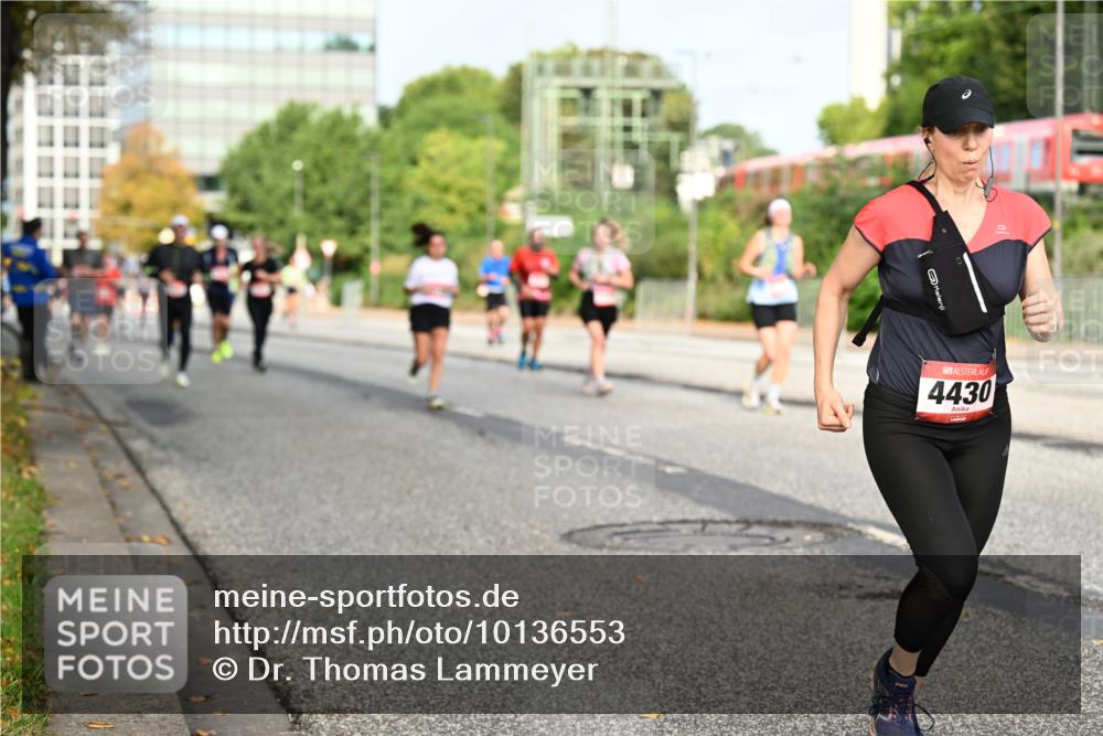 06.09.2026 - CURREX Alsterlauf Dr. Thomas Lammeyer http://msf.ph/oto/10136553 06.09.2026 10:01:42 Laufen 4430 meine-sportfotos.de