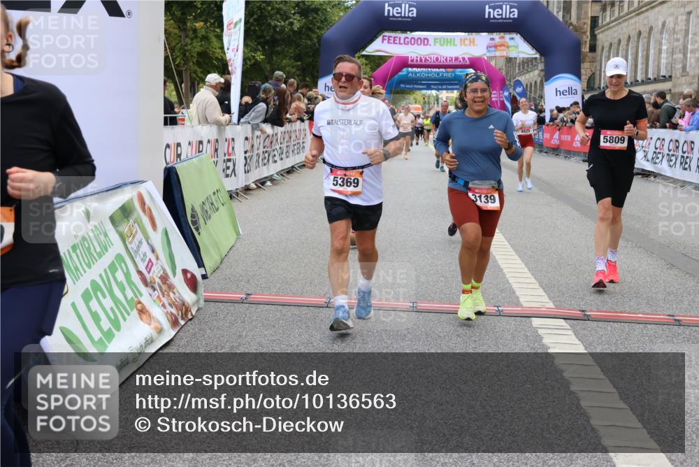 06.09.2026 - CURREX Alsterlauf Strokosch-Dieckow http://msf.ph/oto/10136563 06.09.2026 10:12:43 Ziel 2219, 2750, 3139, 3162, 3616, 3710, 4302, 4482, 4825, 5369, 5809, 6237, 8227 meine-sportfotos.de