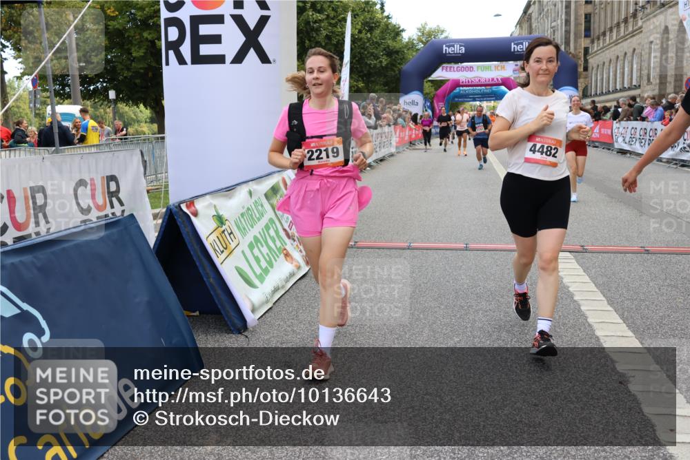 06.09.2026 - CURREX Alsterlauf Strokosch-Dieckow http://msf.ph/oto/10136643 06.09.2026 10:12:46 Ziel 2193, 2219, 2750, 2942, 3139, 3162, 4302, 4482, 4825, 5369, 5809, 8091, 8227 meine-sportfotos.de