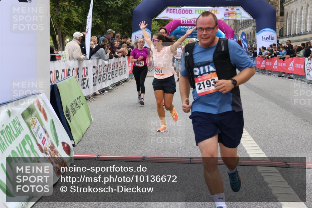 06.09.2026 - CURREX Alsterlauf Strokosch-Dieckow http://msf.ph/oto/10136672 06.09.2026 10:12:51 Ziel 2193, 2219, 2678, 2942, 4482, 4825, 5009, 5010, 6235, 8091 meine-sportfotos.de