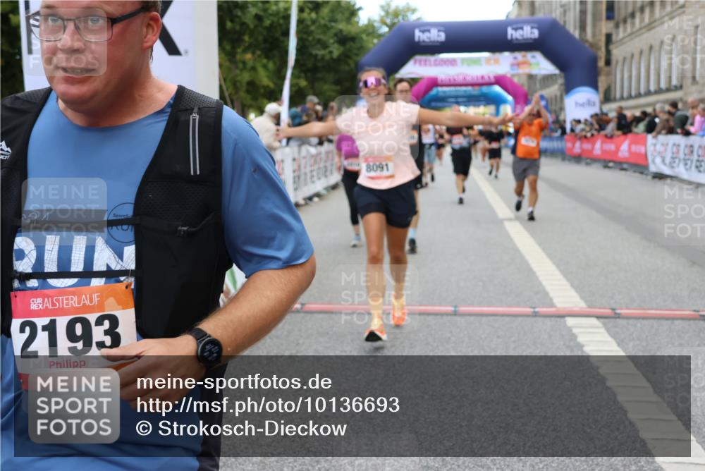 06.09.2026 - CURREX Alsterlauf Strokosch-Dieckow http://msf.ph/oto/10136693 06.09.2026 10:12:52 Ziel 2193, 2678, 2942, 4825, 5009, 5010, 5335, 6235, 8091 meine-sportfotos.de