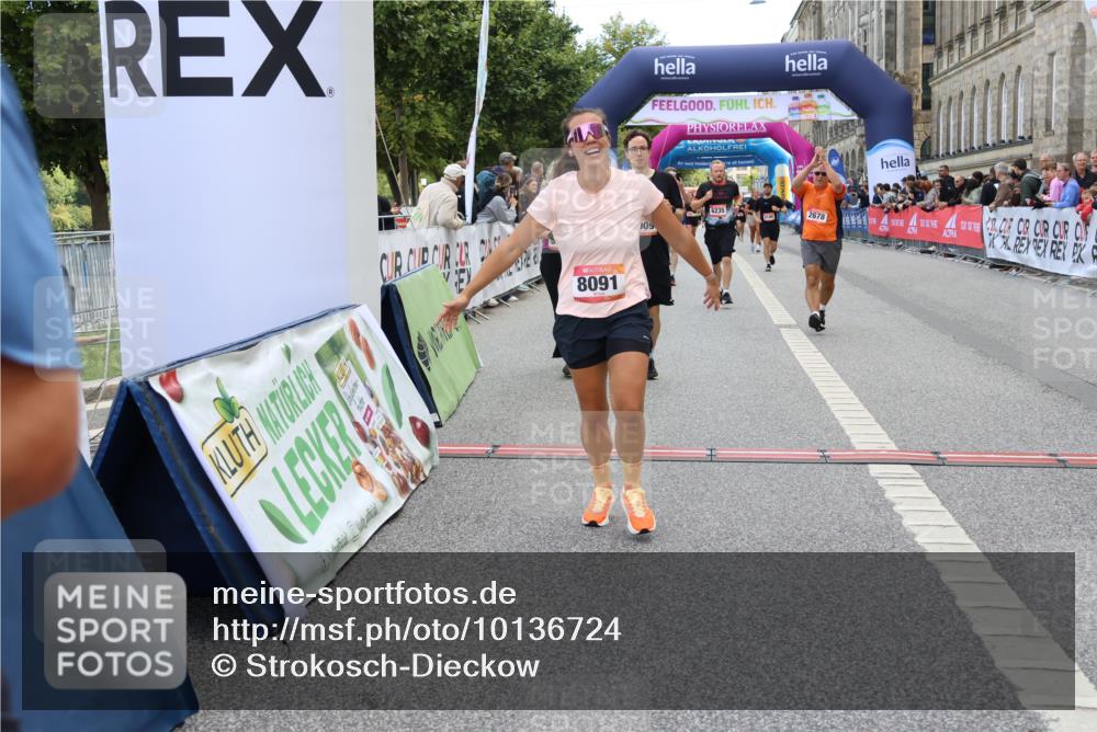 06.09.2026 - CURREX Alsterlauf Strokosch-Dieckow http://msf.ph/oto/10136724 06.09.2026 10:12:52 Ziel 2193, 2678, 2942, 4825, 5009, 5010, 5335, 6235, 8091 meine-sportfotos.de