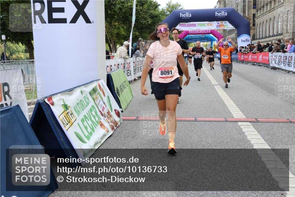 06.09.2026 - CURREX Alsterlauf Strokosch-Dieckow http://msf.ph/oto/10136733 06.09.2026 10:12:52 Ziel 2193, 2678, 2942, 4825, 5009, 5010, 5335, 6235, 8091 meine-sportfotos.de