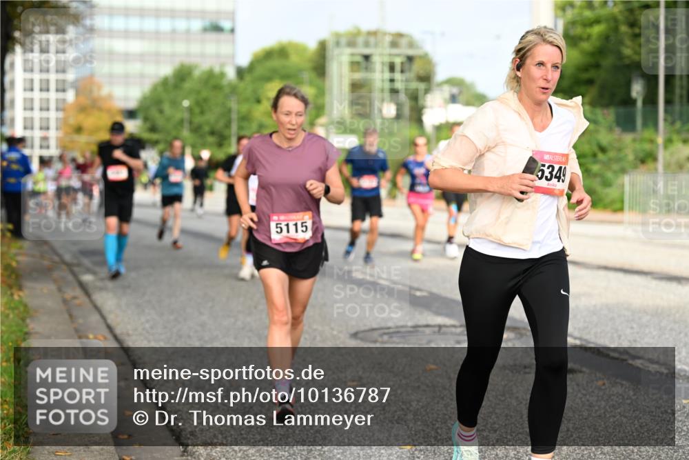 06.09.2026 - CURREX Alsterlauf Dr. Thomas Lammeyer http://msf.ph/oto/10136787 06.09.2026 10:02:02 Laufen 5115, 5349 meine-sportfotos.de