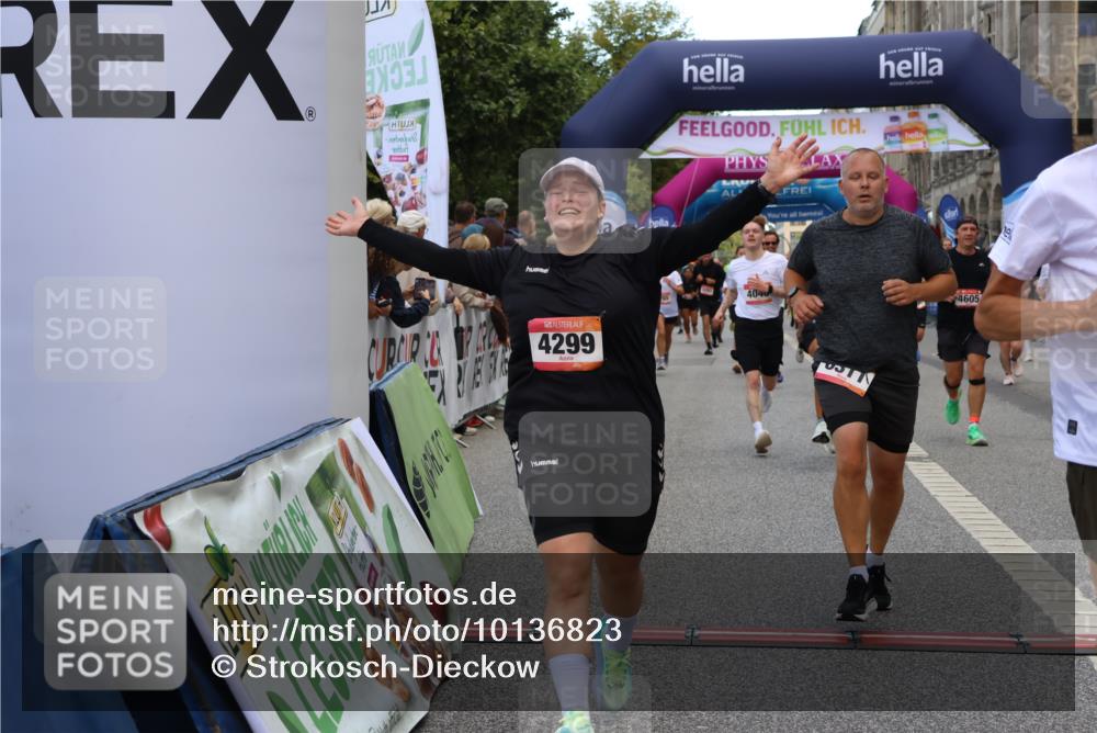 06.09.2026 - CURREX Alsterlauf Strokosch-Dieckow http://msf.ph/oto/10136823 06.09.2026 09:58:56 Ziel 2065, 2244, 2649, 2711, 3049, 3078, 3203, 3313, 3323, 3765, 4048, 4080, 4081, 4299, 4605, 4779, 5099, 5100, 5557, 5661, 6064, 6065, 6311, 8051, 8265 meine-sportfotos.de