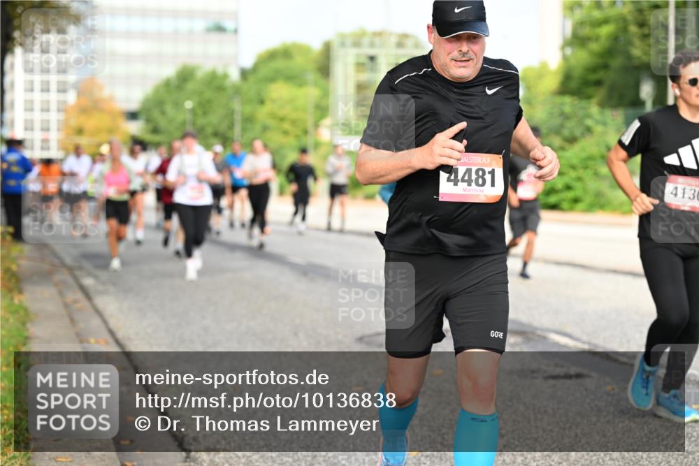 06.09.2026 - CURREX Alsterlauf Dr. Thomas Lammeyer http://msf.ph/oto/10136838 06.09.2026 10:02:07 Laufen 4481, 4130 meine-sportfotos.de
