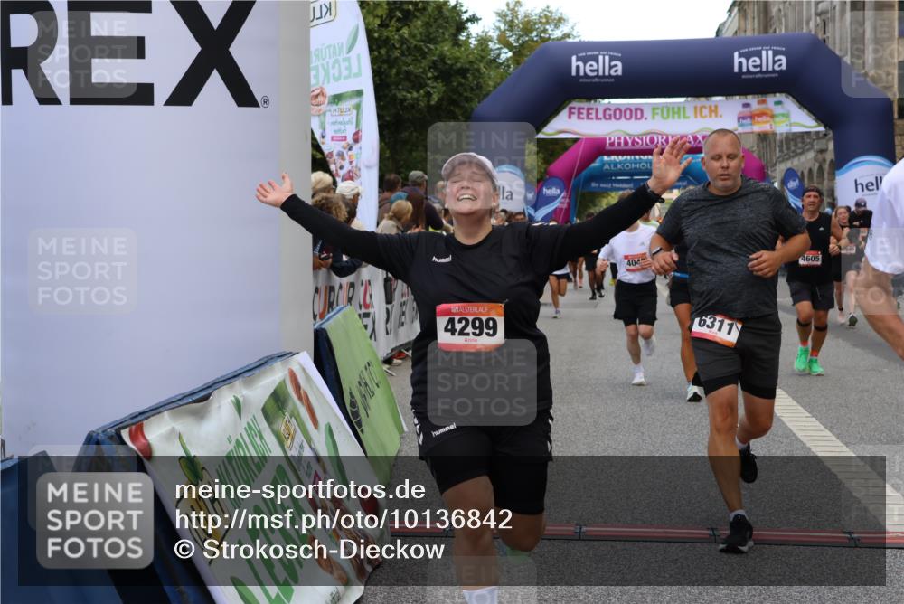 06.09.2026 - CURREX Alsterlauf Strokosch-Dieckow http://msf.ph/oto/10136842 06.09.2026 09:58:56 Ziel 2065, 2244, 2649, 2711, 3049, 3078, 3203, 3313, 3323, 3765, 4048, 4080, 4081, 4299, 4605, 4779, 5099, 5100, 5557, 5661, 6064, 6065, 6311, 8051, 8265 meine-sportfotos.de