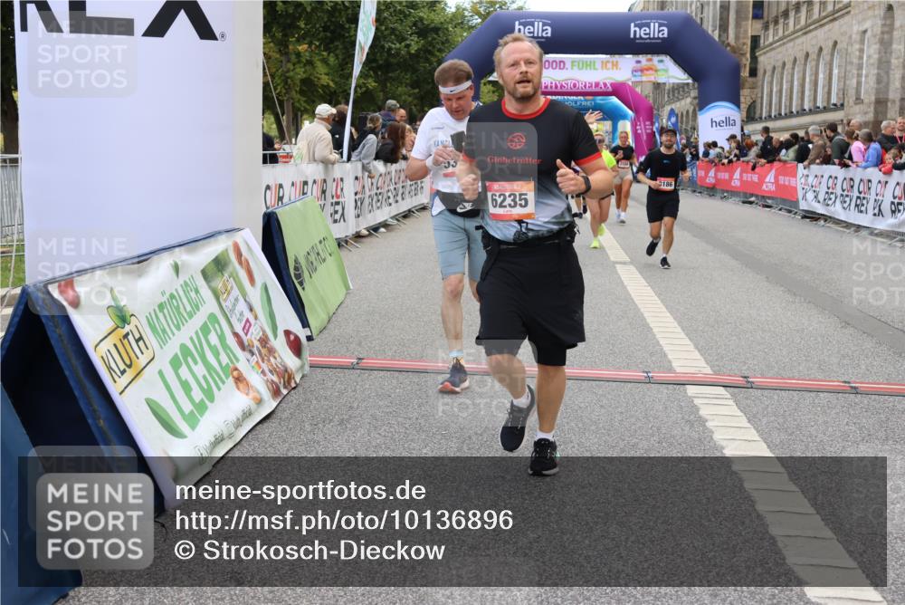 06.09.2026 - CURREX Alsterlauf Strokosch-Dieckow http://msf.ph/oto/10136896 06.09.2026 10:12:57 Ziel 2193, 2493, 2588, 2678, 2725, 5009, 5010, 5162, 5335, 5601, 6235, 8091, 8186 meine-sportfotos.de