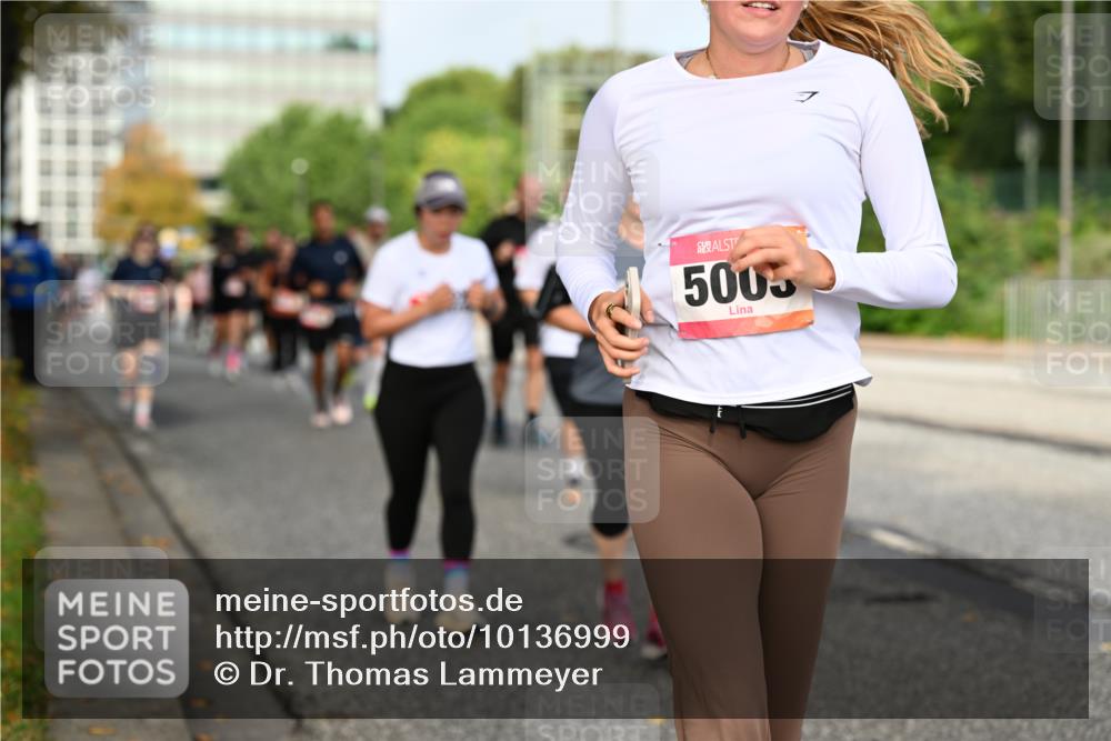 06.09.2026 - CURREX Alsterlauf Dr. Thomas Lammeyer http://msf.ph/oto/10136999 06.09.2026 10:02:21 Laufen 5005 meine-sportfotos.de