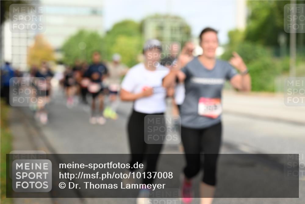 06.09.2026 - CURREX Alsterlauf Dr. Thomas Lammeyer http://msf.ph/oto/10137008 06.09.2026 10:02:21 Laufen  meine-sportfotos.de