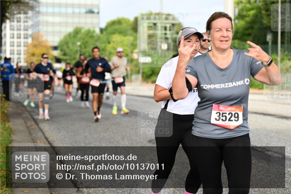 06.09.2026 - CURREX Alsterlauf Dr. Thomas Lammeyer http://msf.ph/oto/10137011 06.09.2026 10:02:22 Laufen 3529 meine-sportfotos.de
