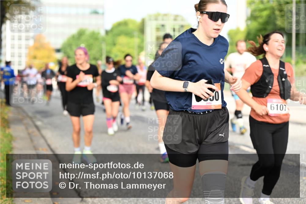 06.09.2026 - CURREX Alsterlauf Dr. Thomas Lammeyer http://msf.ph/oto/10137068 06.09.2026 10:02:27 Laufen 6107 meine-sportfotos.de