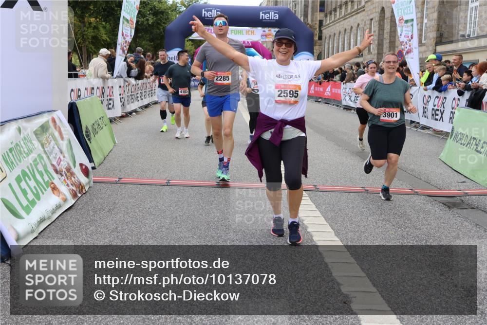 06.09.2026 - CURREX Alsterlauf Strokosch-Dieckow http://msf.ph/oto/10137078 06.09.2026 10:13:05 Ziel 2073, 2285, 2493, 2588, 2595, 2725, 2824, 3891, 3901, 4035, 4103, 5162, 5601, 5943, 8186 meine-sportfotos.de