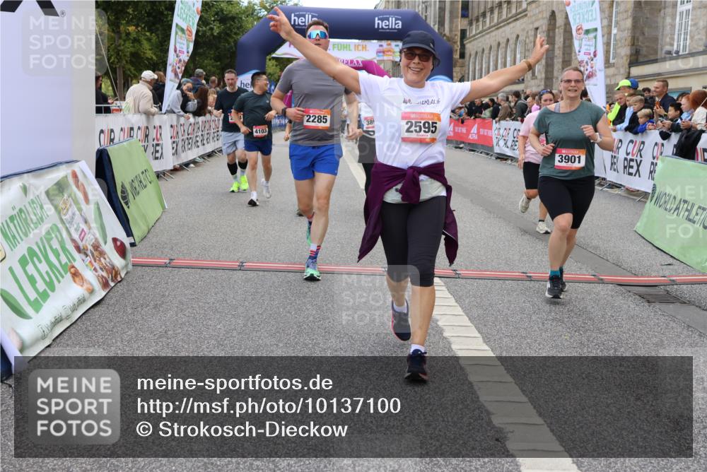 06.09.2026 - CURREX Alsterlauf Strokosch-Dieckow http://msf.ph/oto/10137100 06.09.2026 10:13:05 Ziel 2073, 2285, 2493, 2588, 2595, 2725, 2824, 3891, 3901, 4035, 4103, 5162, 5601, 5943, 8186 meine-sportfotos.de