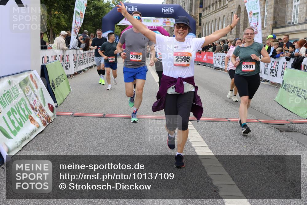 06.09.2026 - CURREX Alsterlauf Strokosch-Dieckow http://msf.ph/oto/10137109 06.09.2026 10:13:05 Ziel 2073, 2285, 2493, 2588, 2595, 2725, 2824, 3891, 3901, 4035, 4103, 5162, 5601, 5943, 8186 meine-sportfotos.de