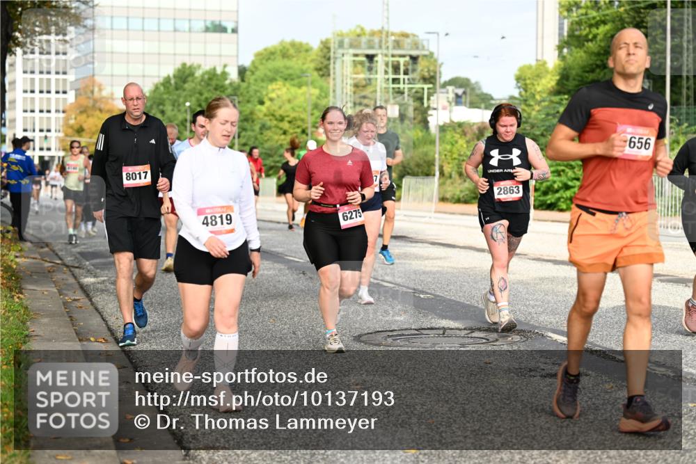 06.09.2026 - CURREX Alsterlauf Dr. Thomas Lammeyer http://msf.ph/oto/10137193 06.09.2026 10:02:40 Laufen 8017, 4819, 6275, 2863, 656 meine-sportfotos.de
