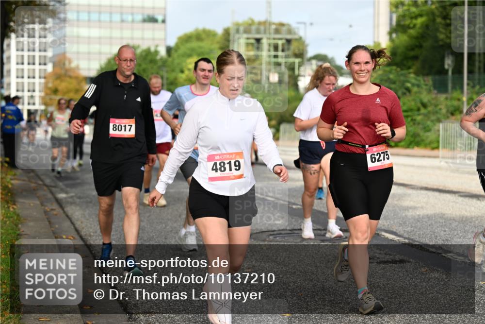 06.09.2026 - CURREX Alsterlauf Dr. Thomas Lammeyer http://msf.ph/oto/10137210 06.09.2026 10:02:41 Laufen 8017, 4819, 6275 meine-sportfotos.de