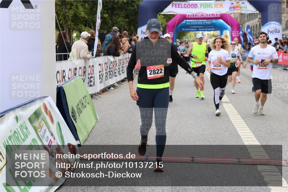 06.09.2026 - CURREX Alsterlauf Strokosch-Dieckow http://msf.ph/oto/10137215 06.09.2026 10:13:16 Ziel 2178, 2218, 2685, 2822, 2967, 2971, 3434, 3438, 5371, 5372, 6297, 6298, 6478, 8059, 8075, 8130, 8313 meine-sportfotos.de