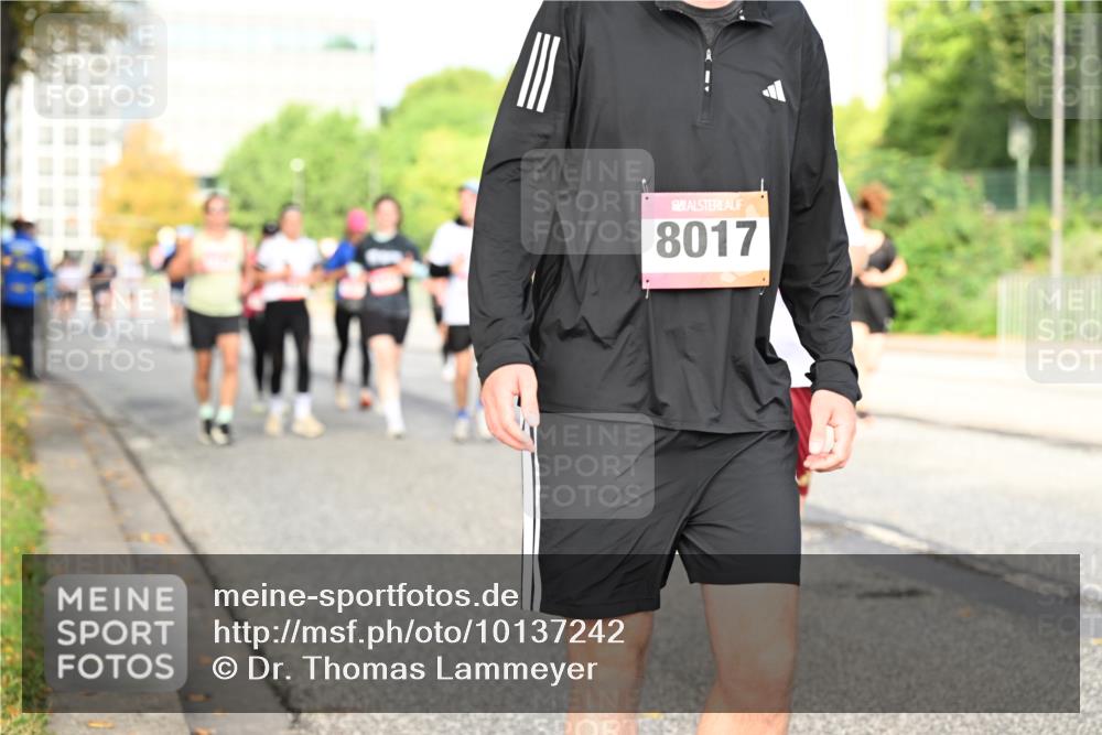06.09.2026 - CURREX Alsterlauf Dr. Thomas Lammeyer http://msf.ph/oto/10137242 06.09.2026 10:02:44 Laufen 8017 meine-sportfotos.de