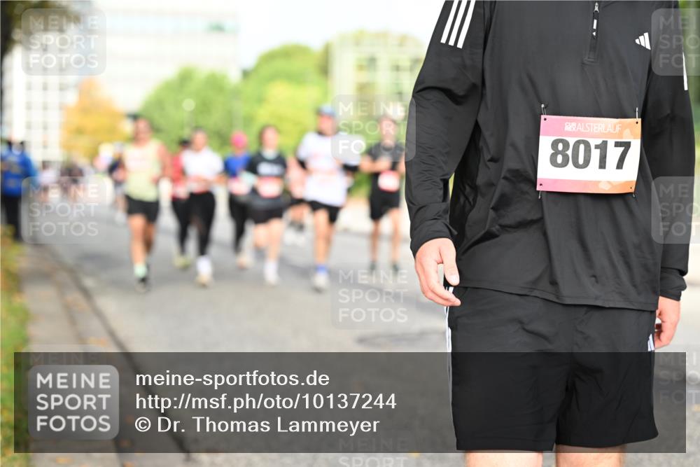 06.09.2026 - CURREX Alsterlauf Dr. Thomas Lammeyer http://msf.ph/oto/10137244 06.09.2026 10:02:44 Laufen 8017 meine-sportfotos.de