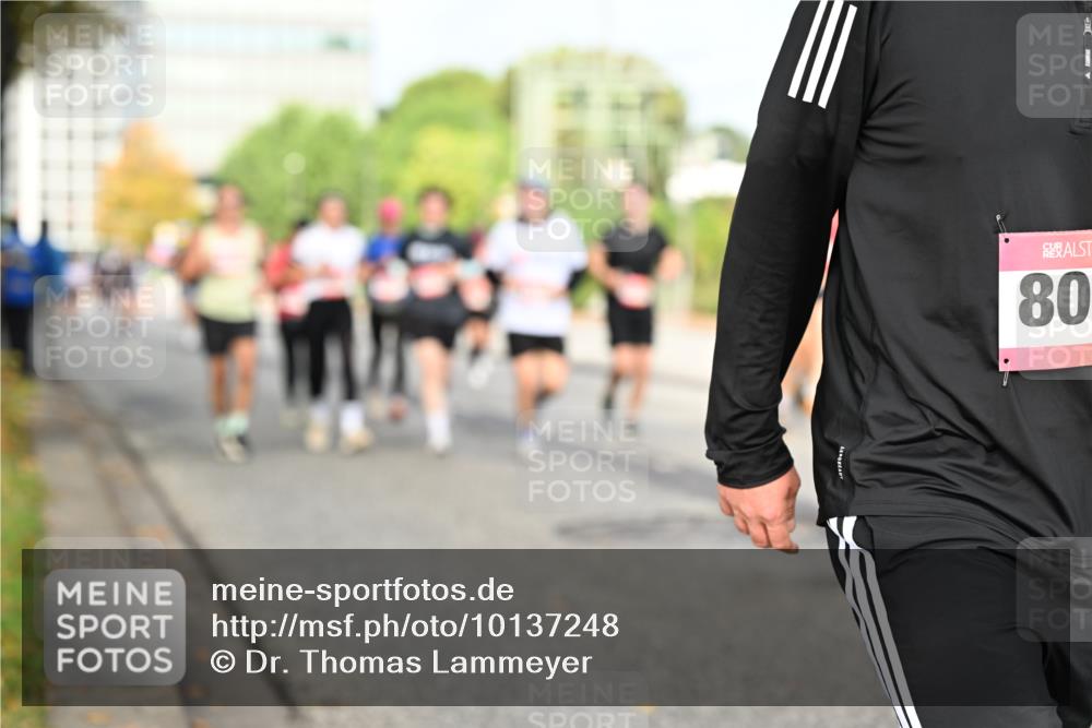06.09.2026 - CURREX Alsterlauf Dr. Thomas Lammeyer http://msf.ph/oto/10137248 06.09.2026 10:02:44 Laufen 80 meine-sportfotos.de
