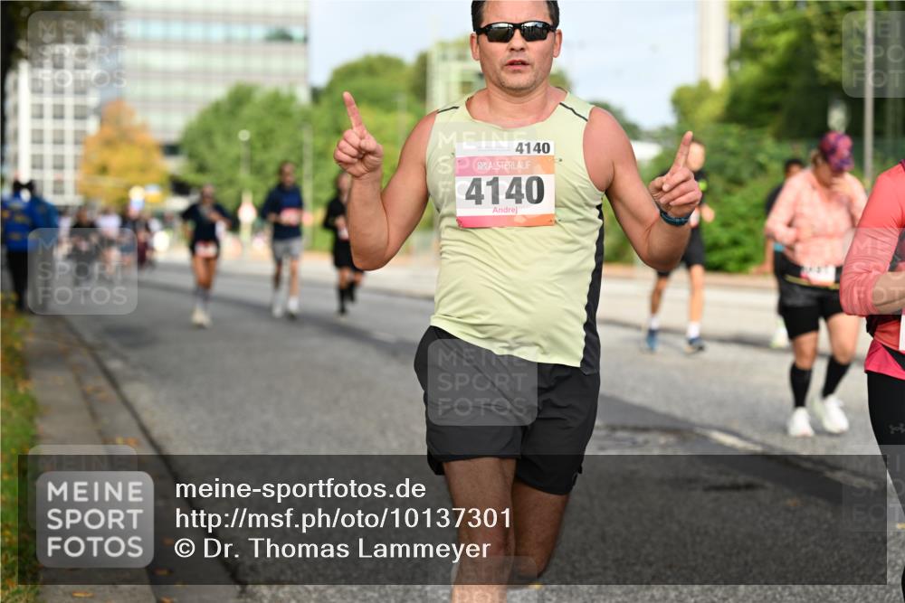 06.09.2026 - CURREX Alsterlauf Dr. Thomas Lammeyer http://msf.ph/oto/10137301 06.09.2026 10:02:49 Laufen 4140, 4140 meine-sportfotos.de