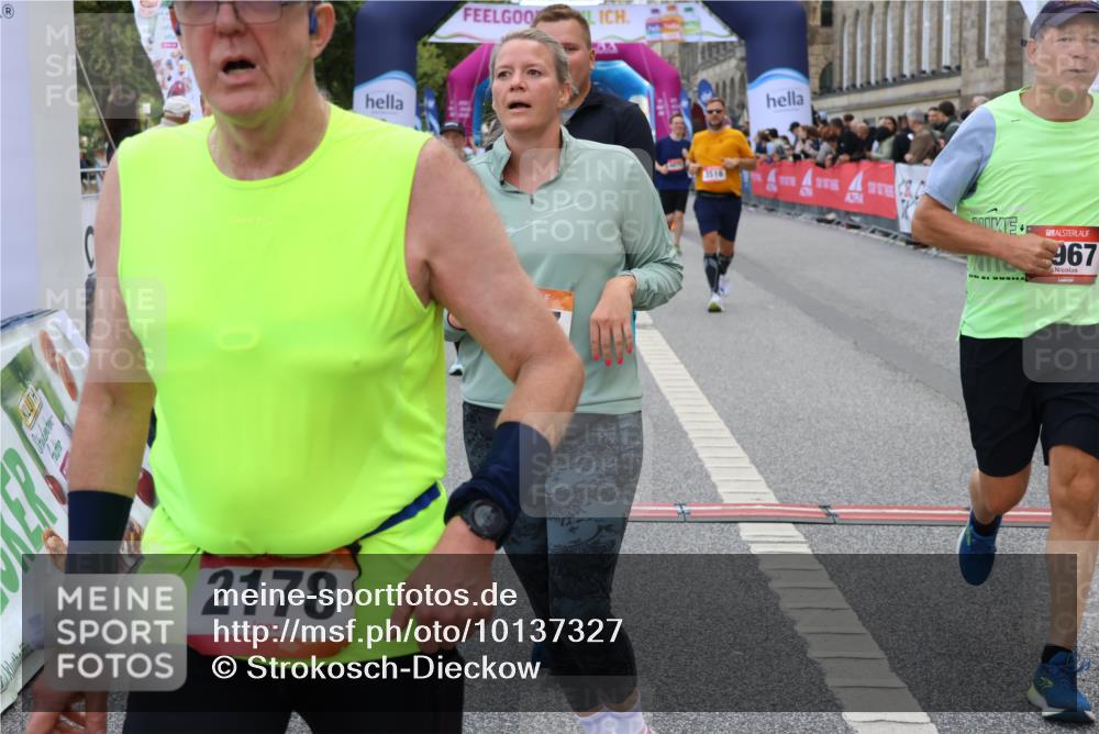 06.09.2026 - CURREX Alsterlauf Strokosch-Dieckow http://msf.ph/oto/10137327 06.09.2026 10:13:22 Ziel 2178, 2215, 2218, 2685, 2822, 2929, 2967, 2971, 3114, 3342, 3434, 3438, 3516, 4150, 5371, 5372, 6297, 6298, 6402, 8026, 8059, 8075 meine-sportfotos.de