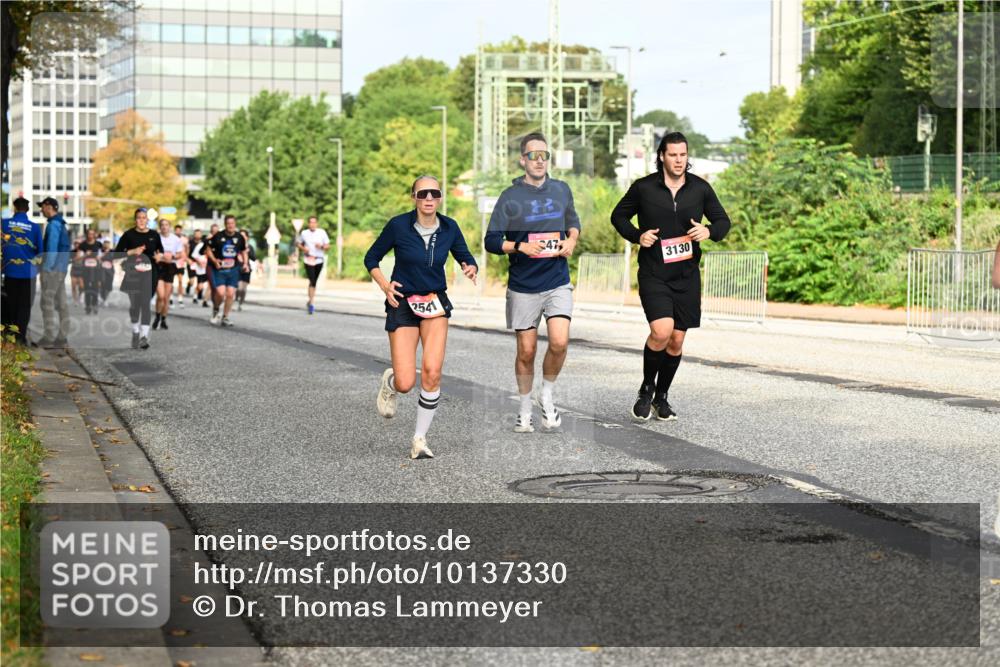 06.09.2026 - CURREX Alsterlauf Dr. Thomas Lammeyer http://msf.ph/oto/10137330 06.09.2026 10:02:53 Laufen 254, 47, 3130 meine-sportfotos.de
