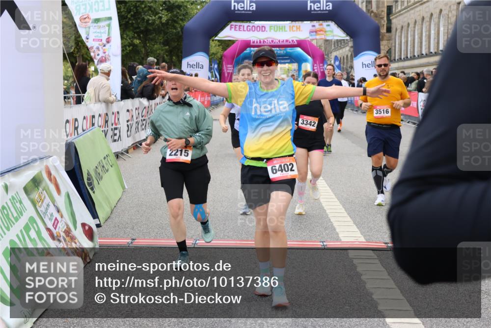 06.09.2026 - CURREX Alsterlauf Strokosch-Dieckow http://msf.ph/oto/10137386 06.09.2026 10:13:24 Ziel 2178, 2215, 2218, 2601, 2685, 2929, 2967, 2971, 3114, 3342, 3434, 3438, 3516, 3859, 4150, 5371, 5372, 6297, 6298, 6402, 8026, 8059, 8075 meine-sportfotos.de