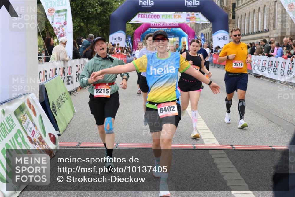 06.09.2026 - CURREX Alsterlauf Strokosch-Dieckow http://msf.ph/oto/10137405 06.09.2026 10:13:24 Ziel 2178, 2215, 2218, 2601, 2685, 2929, 2967, 2971, 3114, 3342, 3434, 3438, 3516, 3859, 4150, 5371, 5372, 6297, 6298, 6402, 8026, 8059, 8075 meine-sportfotos.de