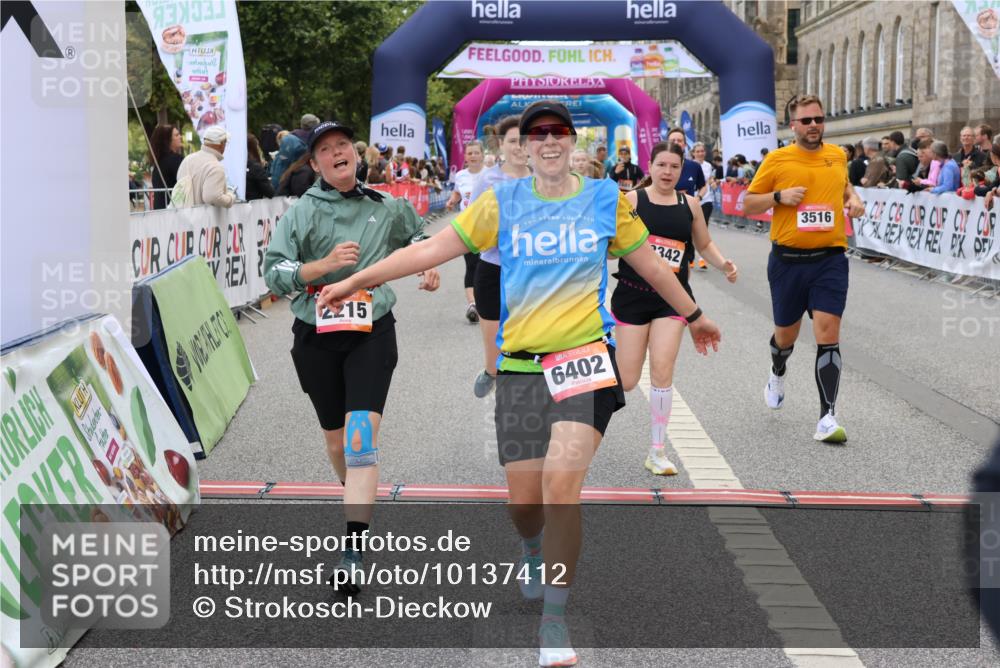 06.09.2026 - CURREX Alsterlauf Strokosch-Dieckow http://msf.ph/oto/10137412 06.09.2026 10:13:24 Ziel 2178, 2215, 2218, 2601, 2685, 2929, 2967, 2971, 3114, 3342, 3434, 3438, 3516, 3859, 4150, 5371, 5372, 6297, 6298, 6402, 8026, 8059, 8075 meine-sportfotos.de