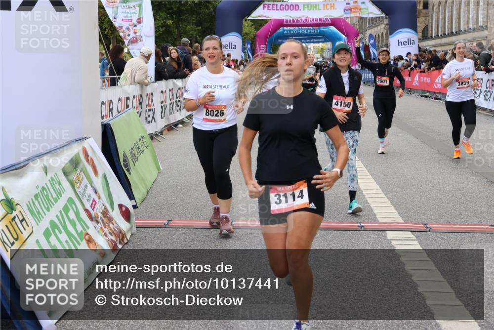 06.09.2026 - CURREX Alsterlauf Strokosch-Dieckow http://msf.ph/oto/10137441 06.09.2026 10:13:27 Ziel 2215, 2601, 2685, 2929, 2967, 2971, 3061, 3114, 3342, 3516, 3859, 4150, 5371, 5372, 5688, 6297, 6402, 8026 meine-sportfotos.de