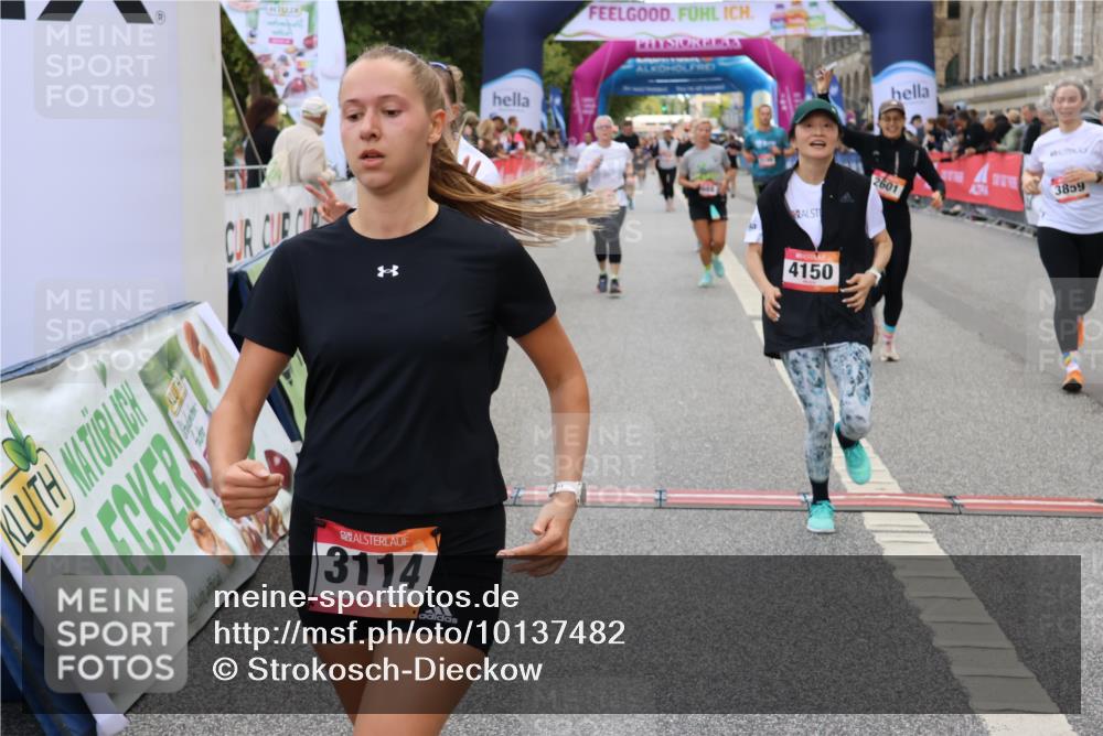 06.09.2026 - CURREX Alsterlauf Strokosch-Dieckow http://msf.ph/oto/10137482 06.09.2026 10:13:28 Ziel 2215, 2601, 2929, 2967, 3061, 3114, 3342, 3516, 3859, 4150, 5371, 5372, 5688, 6402, 8026 meine-sportfotos.de