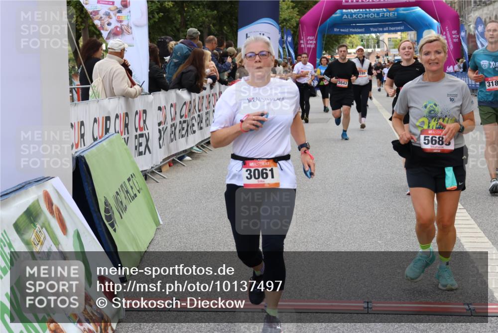06.09.2026 - CURREX Alsterlauf Strokosch-Dieckow http://msf.ph/oto/10137497 06.09.2026 10:13:31 Ziel 2601, 2929, 3061, 3114, 3186, 3187, 3342, 3516, 3643, 3859, 4150, 5688, 8026 meine-sportfotos.de