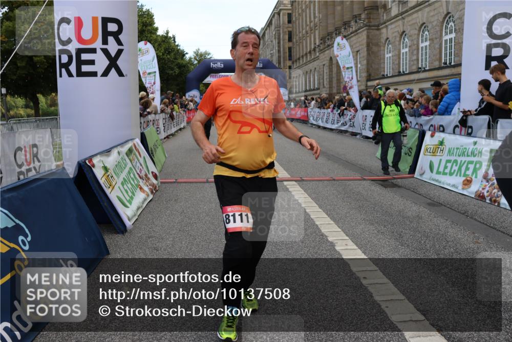 06.09.2026 - CURREX Alsterlauf Strokosch-Dieckow http://msf.ph/oto/10137508 06.09.2026 09:59:40 Ziel 2227, 2228, 2676, 2780, 4042, 4291, 4323, 4324, 4751, 4752, 5154, 5269, 5474, 5638, 6199, 6200, 6213, 8111 meine-sportfotos.de