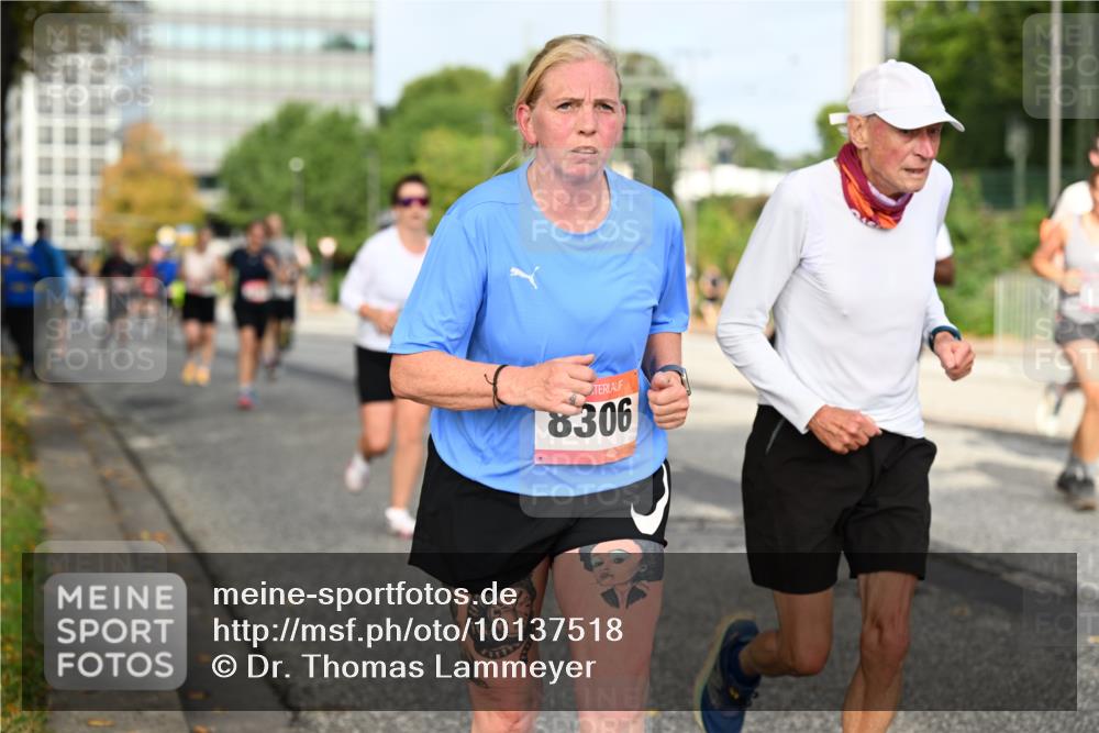 06.09.2026 - CURREX Alsterlauf Dr. Thomas Lammeyer http://msf.ph/oto/10137518 06.09.2026 10:03:12 Laufen 8306 meine-sportfotos.de