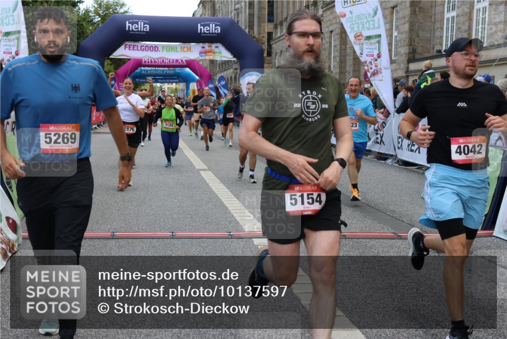 06.09.2026 - CURREX Alsterlauf Strokosch-Dieckow http://msf.ph/oto/10137597 06.09.2026 09:59:44 Ziel 2269, 2676, 2780, 3119, 3120, 4042, 4323, 4324, 4751, 4752, 4889, 4916, 5055, 5056, 5154, 5229, 5269, 5497, 5800, 6017, 6148, 6199, 6200, 6244, 6268, 8111 meine-sportfotos.de