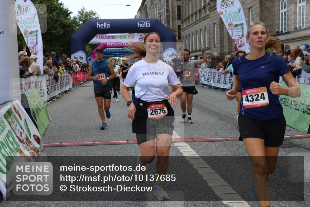 06.09.2026 - CURREX Alsterlauf Strokosch-Dieckow http://msf.ph/oto/10137685 06.09.2026 09:59:45 Ziel 2269, 2676, 2780, 3119, 3120, 4042, 4323, 4324, 4889, 4916, 5055, 5056, 5154, 5229, 5269, 5497, 5800, 6017, 6148, 6244, 6268, 8111 meine-sportfotos.de