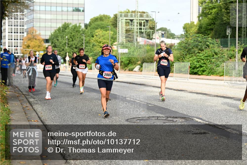 06.09.2026 - CURREX Alsterlauf Dr. Thomas Lammeyer http://msf.ph/oto/10137712 06.09.2026 10:03:34 Laufen 6368, 2430, 2883, 2903 meine-sportfotos.de