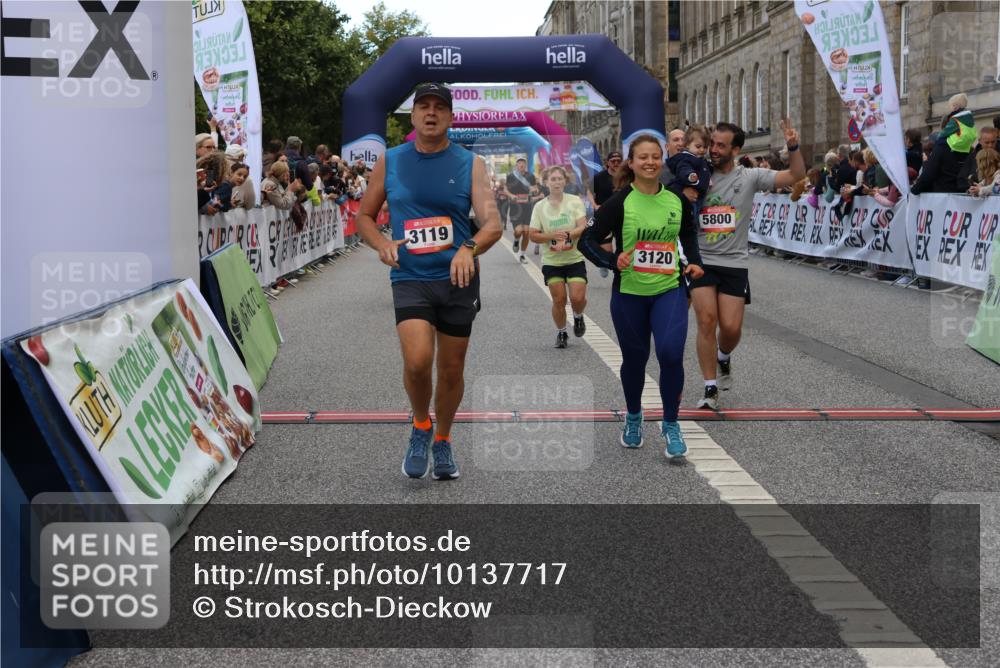 06.09.2026 - CURREX Alsterlauf Strokosch-Dieckow http://msf.ph/oto/10137717 06.09.2026 09:59:47 Ziel 2269, 2660, 2676, 2780, 3119, 3120, 3414, 4042, 4209, 4323, 4324, 4498, 4889, 4916, 5055, 5056, 5154, 5229, 5269, 5497, 5800, 6017, 6148, 6244, 6268 meine-sportfotos.de