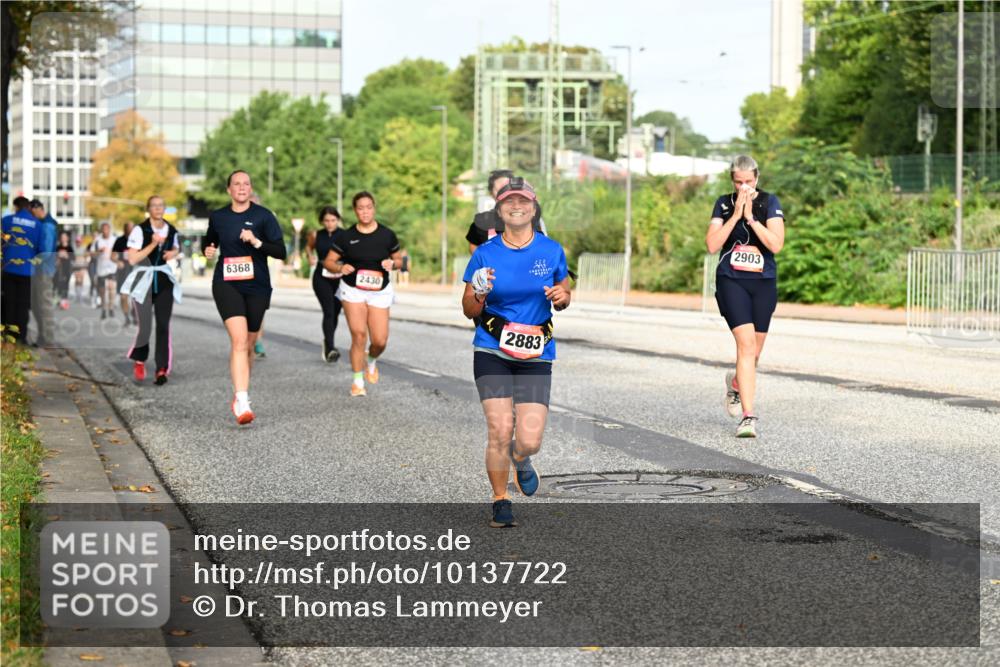 06.09.2026 - CURREX Alsterlauf Dr. Thomas Lammeyer http://msf.ph/oto/10137722 06.09.2026 10:03:34 Laufen 6368, 2430, 2883, 2903 meine-sportfotos.de