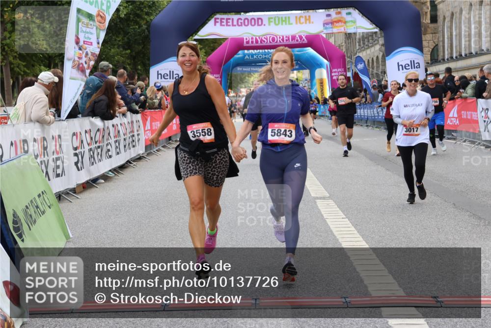06.09.2026 - CURREX Alsterlauf Strokosch-Dieckow http://msf.ph/oto/10137726 06.09.2026 10:13:50 Ziel 2941, 3017, 3558, 3796, 4184, 4416, 5843, 5938, 6095, 6096, 6429, 8040 meine-sportfotos.de