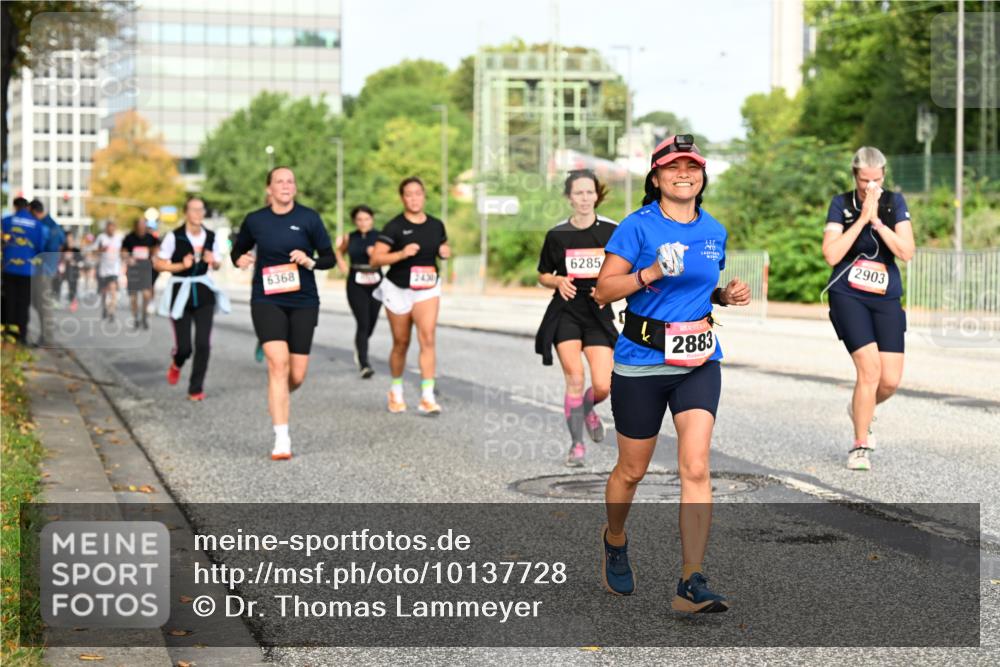 06.09.2026 - CURREX Alsterlauf Dr. Thomas Lammeyer http://msf.ph/oto/10137728 06.09.2026 10:03:35 Laufen 6368, 2430, 6285, 427, 20, 2903, 2883 meine-sportfotos.de